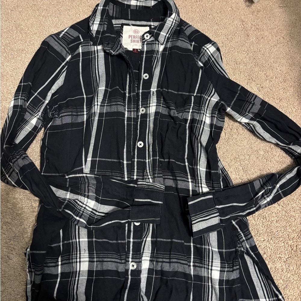 SO Monochrome Plaid Shirt